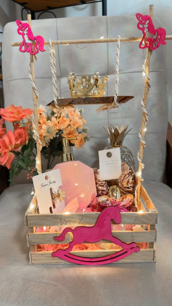 🎀🩷Hermoso Birthday Basket 🧺🩷🎀

Personalízalo con nuestros accesorios disponibles 🎀🩷🎁 - Image 3