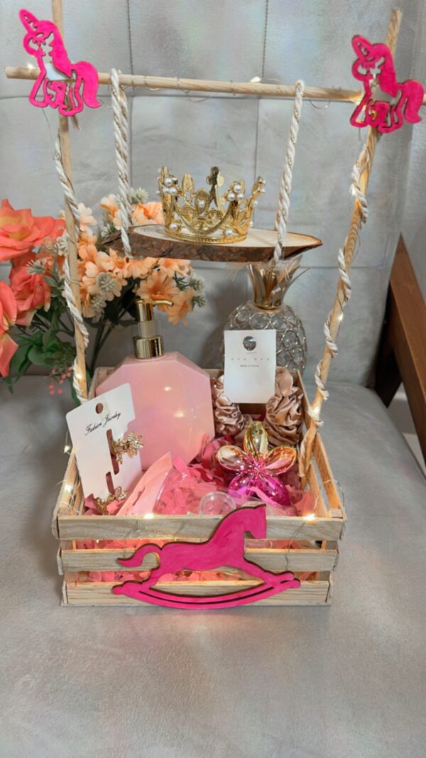 🎀🩷Hermoso Birthday Basket 🧺🩷🎀

Personalízalo con nuestros accesorios disponibles 🎀🩷🎁 - Image 2